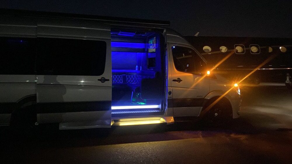 Luxury car service Memphis TN